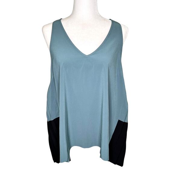 ATHLETA Swing Forward Deep Ocean Teal Pleated Tank - Picture 1 of 6